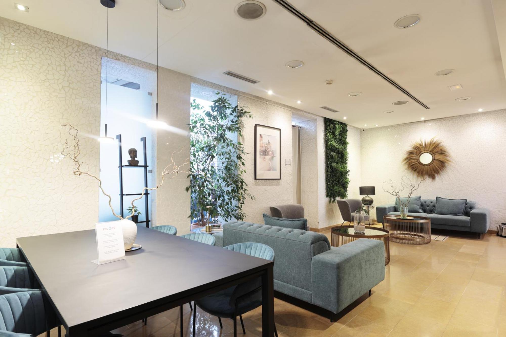 & Co. J. Botanico Boutique 3* Valencia